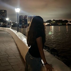 Meet your Posher, Julie